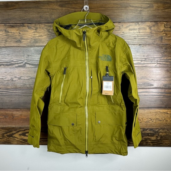 The North Face Ski Snowboard Shell Jacket Dry Vent Relaxed Fit New